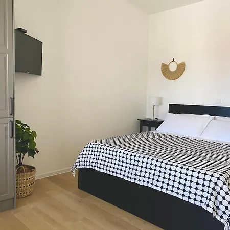 & Joy Of Life In Apartament Makarska